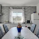 Casa Diego 펜션 콘일데라프론테라